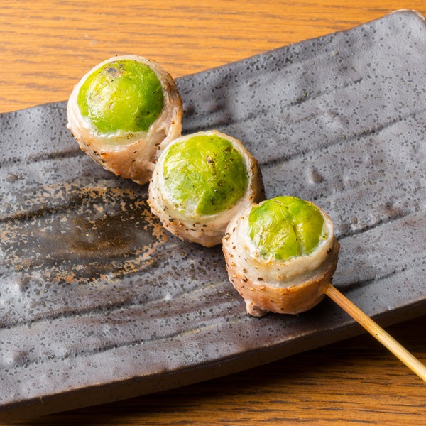 芽キャベツ豚巻きの画像