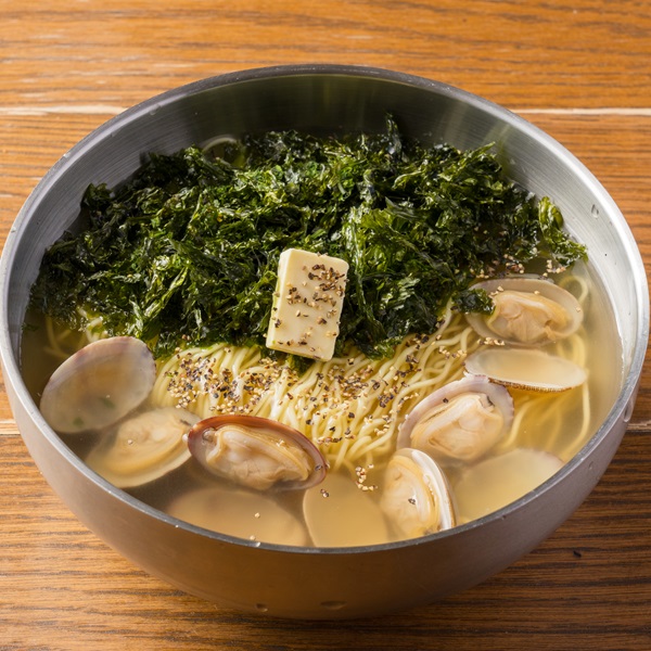 貝出汁海苔ラーメンの画像